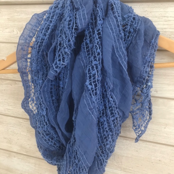 Silk Knit Sequins Scarf - Picture 3 of 4